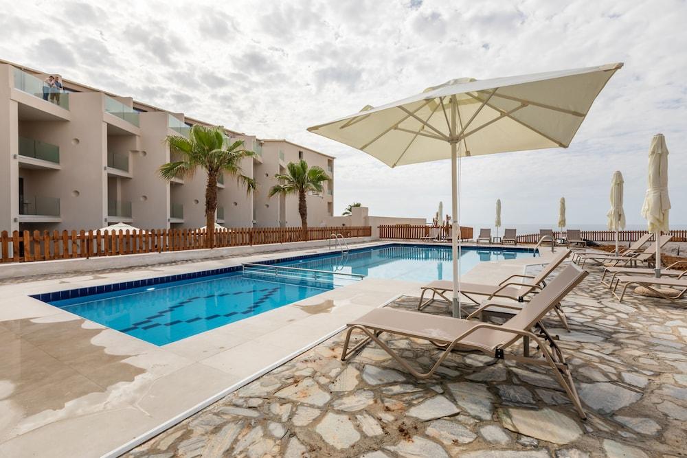 Agelia Beach Hotel Sfáka Esterno foto