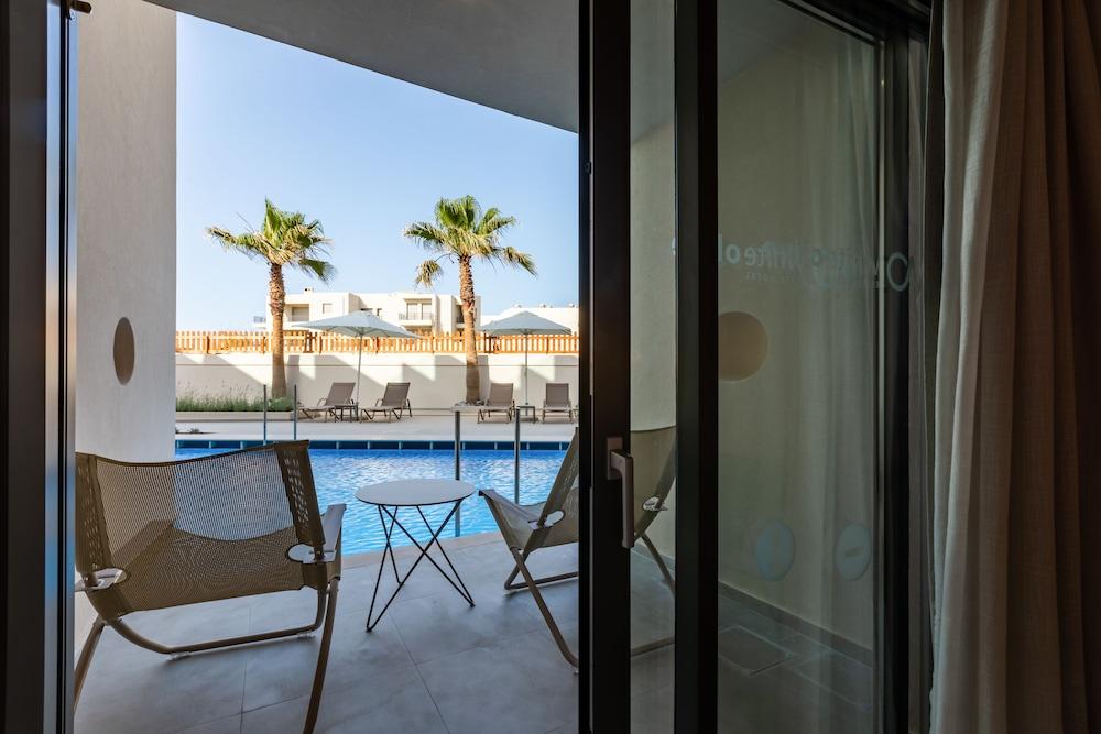Agelia Beach Hotel Sfáka Esterno foto