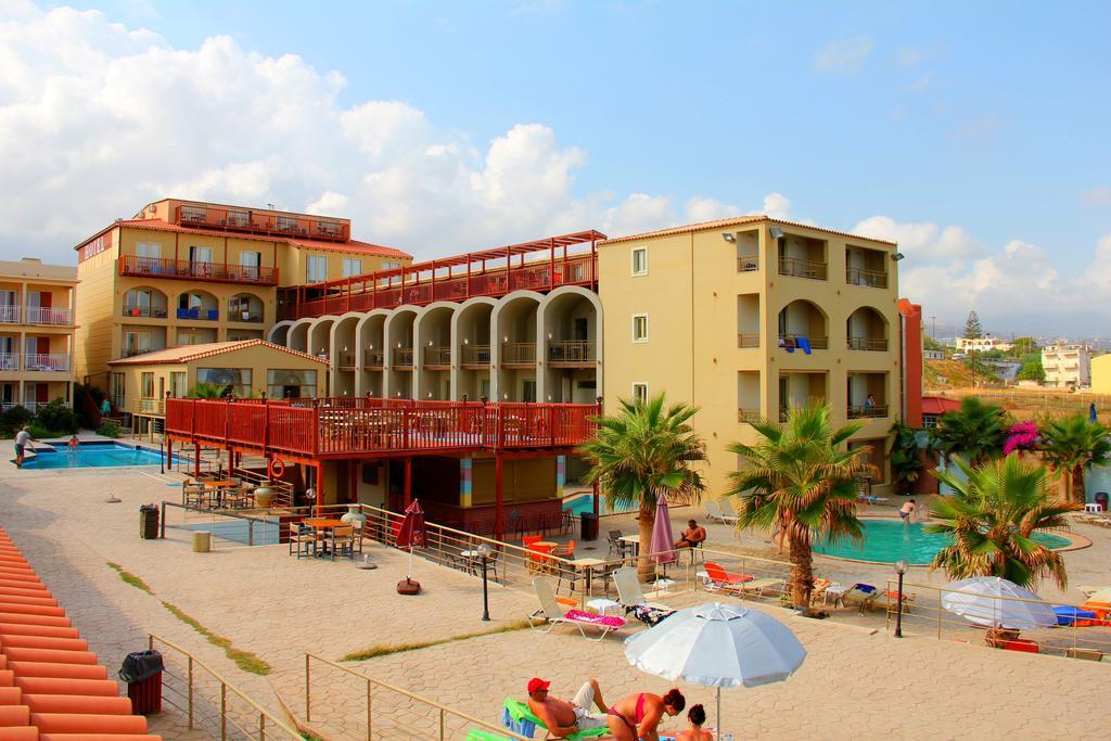 Agelia Beach Hotel Sfáka Esterno foto