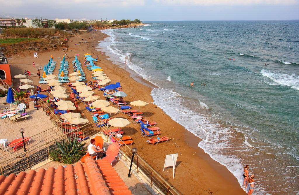 Agelia Beach Hotel Sfáka Esterno foto